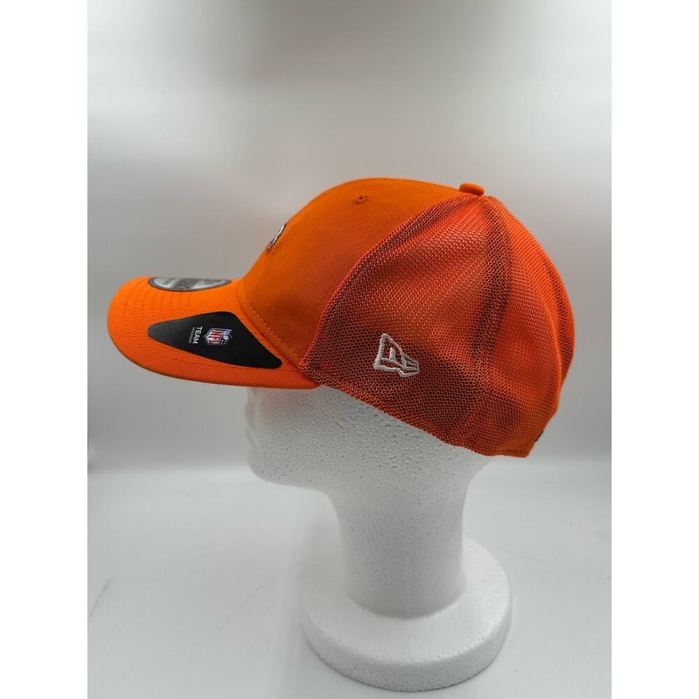 Denver Broncos New Era 39Thirty Men’s Size: M/L Orange Team Classic - Picture 2 of 6